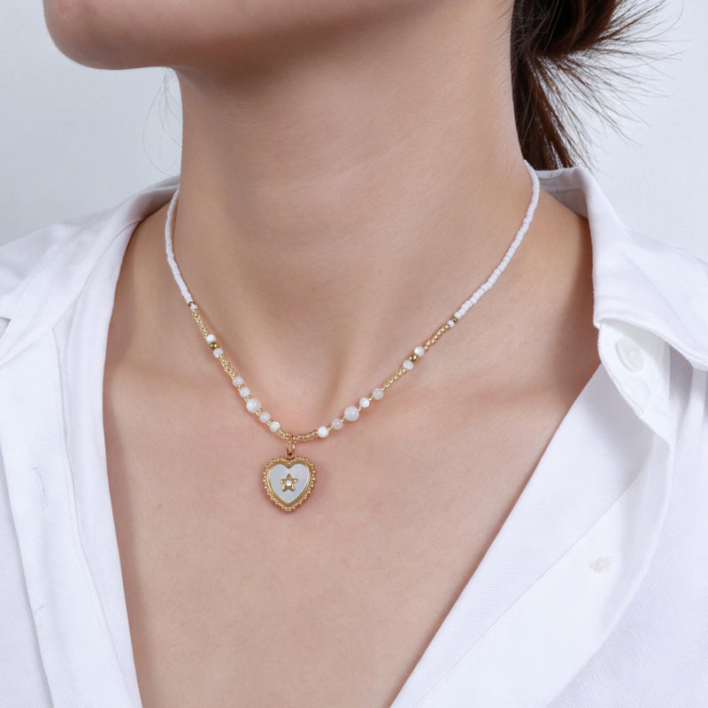 Nura – Collar con piedra