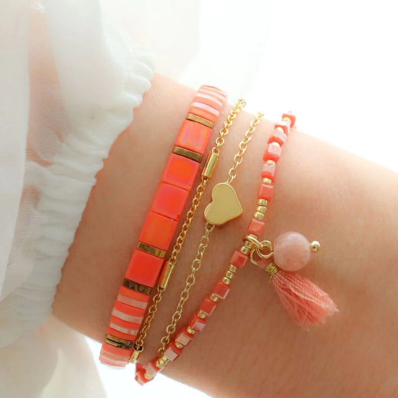 Hørt - détail des couleurs et motifs en perles Miyuki Tila