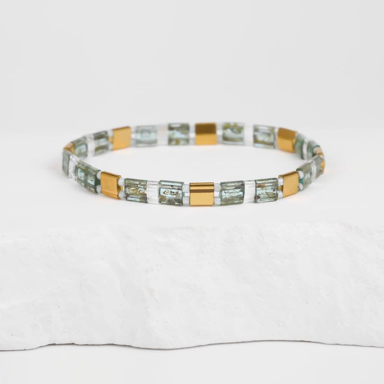 Parure Elna - détail des couleurs et motifs en perles Miyuki Tila