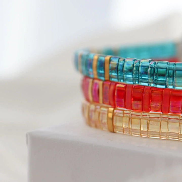 Marine - détail des couleurs et motifs en perles Miyuki Tila