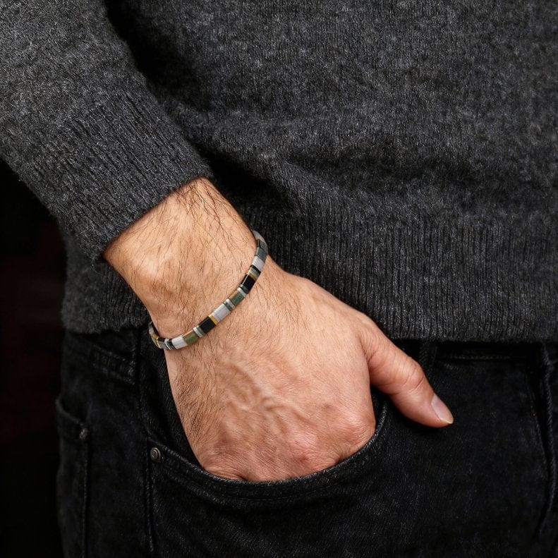 Moon - vue détaillée des perles Miyuki japonaises