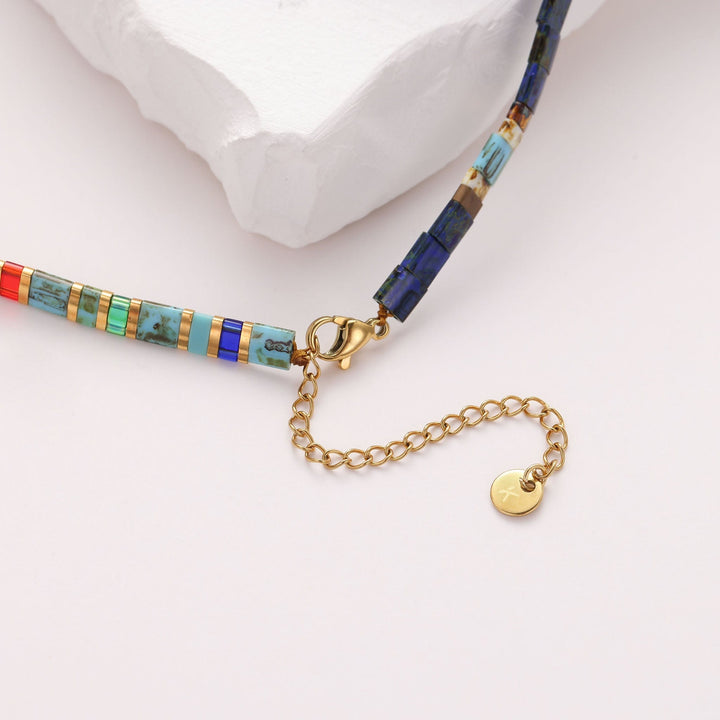 Lou - vue détaillée des perles Miyuki japonaises