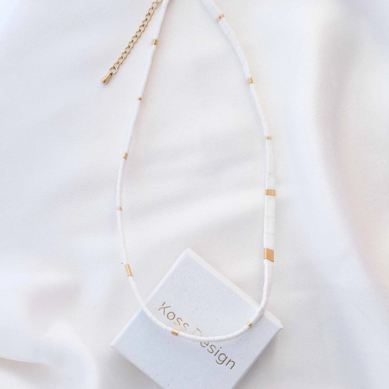 Neige - vue détaillée des perles Miyuki japonaises