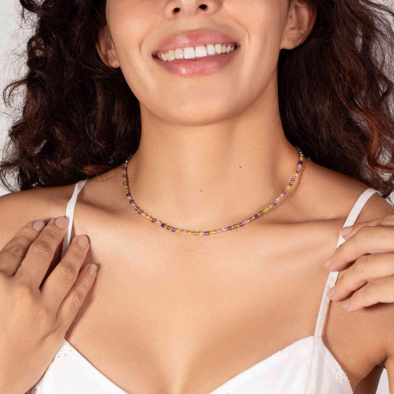 Sola - détail des couleurs et motifs en perles Miyuki Tila